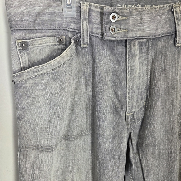 Guess Grey Flared Leg With Double Button Closure Womans Jeans Size 32 - Picture 2 of 6